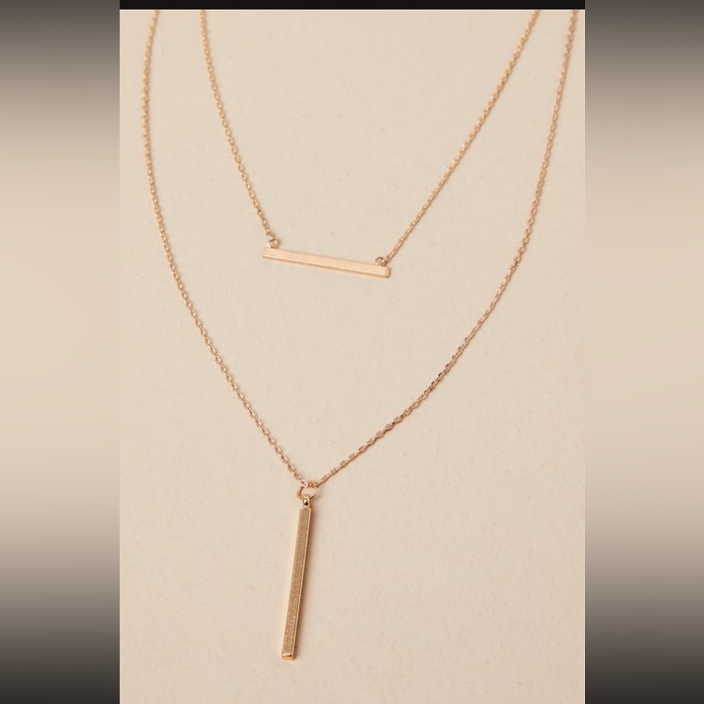 NWT LULUS Bring You Cheer Gold Layered Bar
Charm Necklace